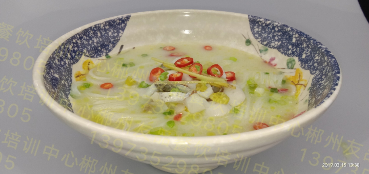 衡阳鲜鱼块粉