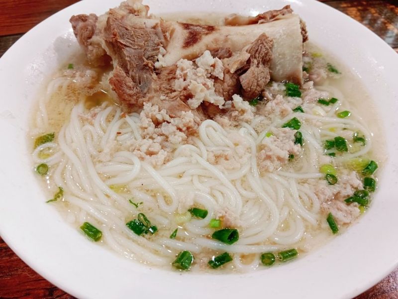 郴州市苏仙区友品小吃制作培训中心,小吃培训,友品小吃培训,郴州栖凤渡鱼粉,市场策划,郴州包点培训,包点培训,郴州鱼粉培训,栖风渡鱼粉
